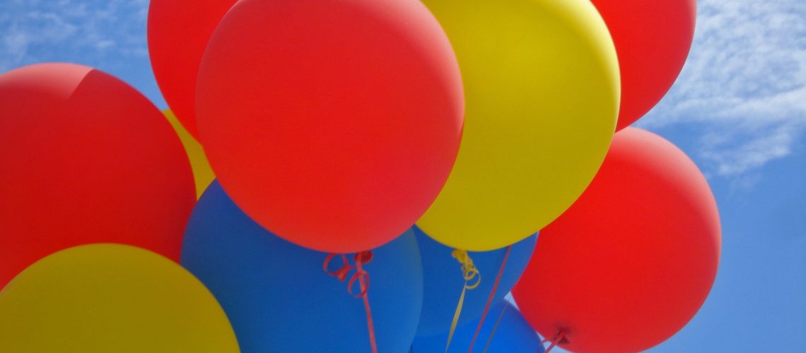 party-balloons-1474340_1920